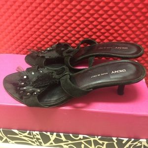 DKNY black sandals size 6